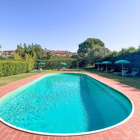 Lovely Apartment In Tuoro Sul Trasimeno With Wifi Exterior foto