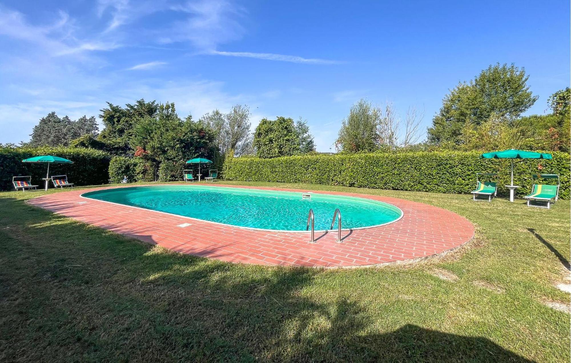 Lovely Apartment In Tuoro Sul Trasimeno With Wifi Exterior foto